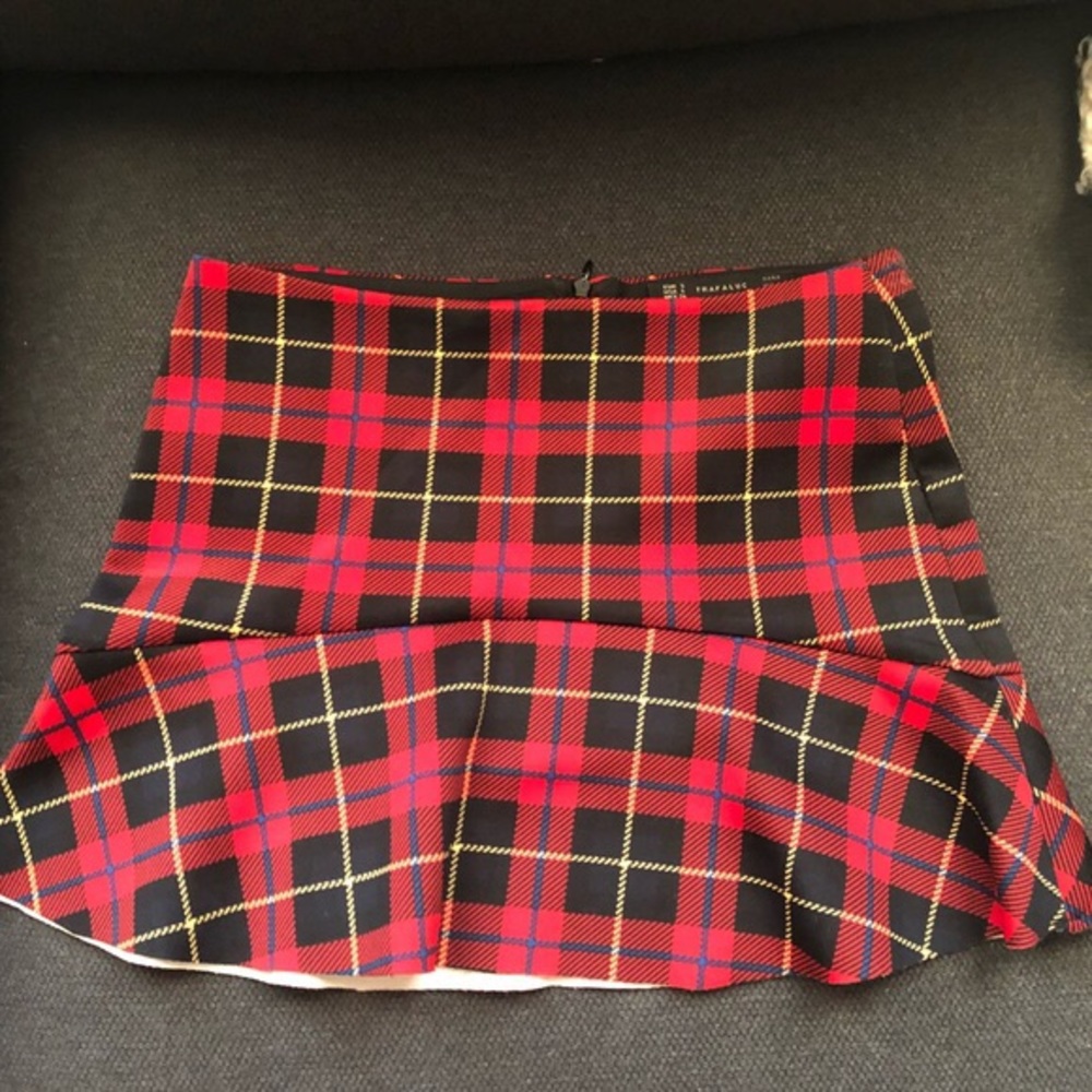 Zara mini skirt